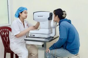 KHÁCH ĐẾN THĂM KHÁM TẠI PHÒNG KHÁM ĐA KHOA VIỆT NHẬT VÀO BUỔI SÁNG