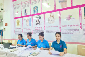 HỆ THỐNG Y TẾ VIỆT NHẬT TỔ CHỨC HOẠT ĐỘNG KHÁM SỨC KHỎE LAO ĐỘNG CHO CÔNG TY MAY MẶC NĂM 2025